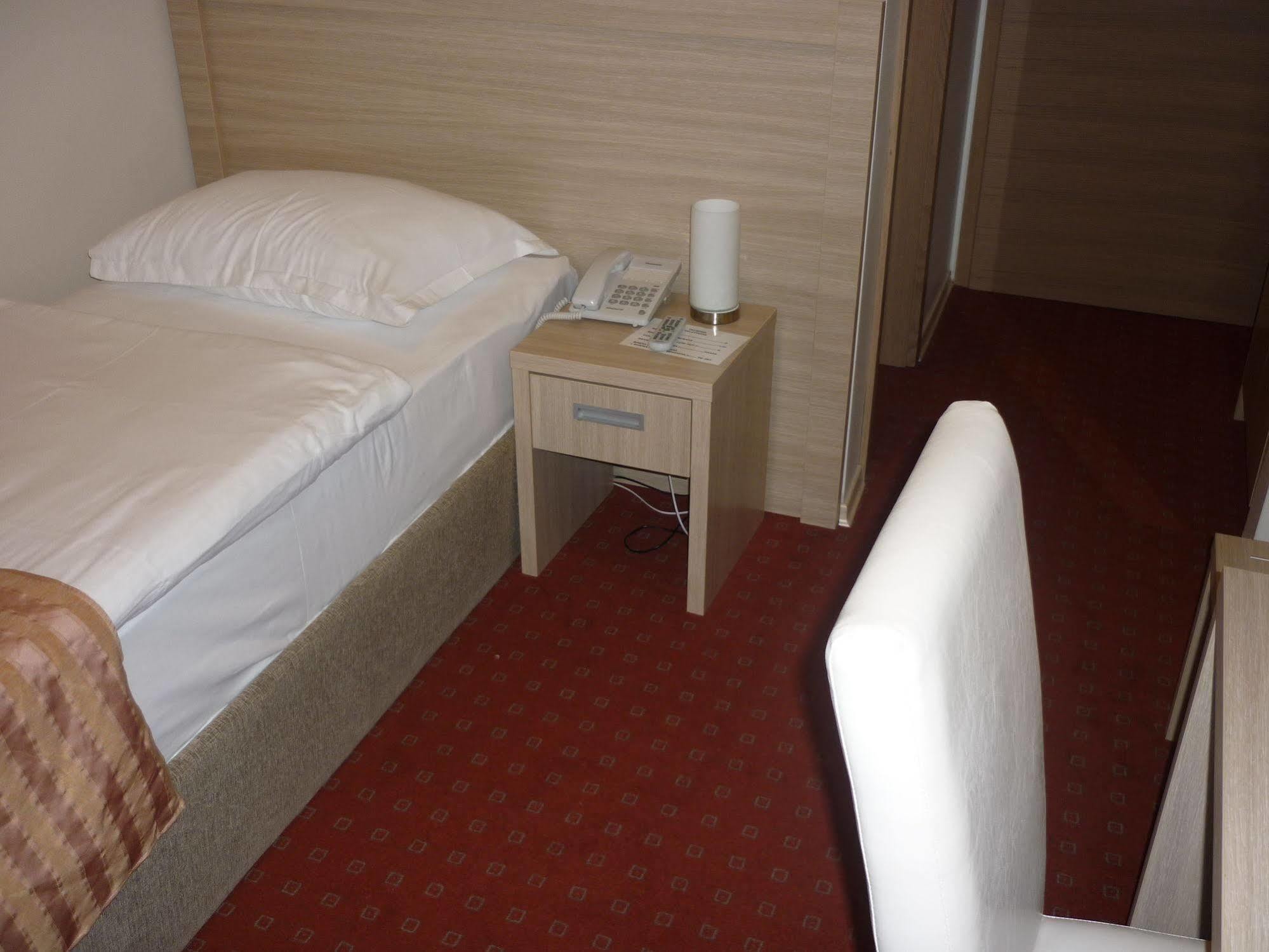 Hotel Brotnjo Čitluk Extérieur photo